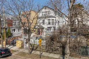 11-29 30th Rd, New York City, NY 11102 - Photo 3