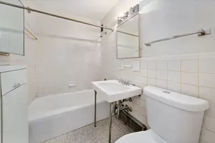 225 E 57th St, New York City, NY 10022 - Photo 5