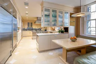 32 E 64th St, New York City, NY 10065 - Photo 15