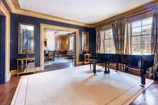 32 E 64th St, New York City, NY 10065 - Photo 3