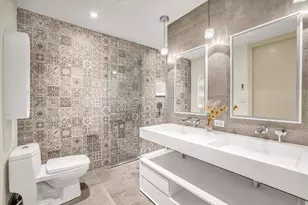 302 E 96th St, New York, NY 10128 - Photo 7