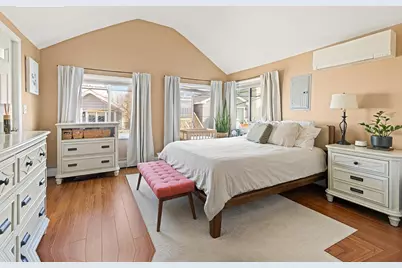 64 Hillside Avenue, New York City, NY 11697 - Photo 3