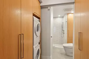 347 W 22nd St, New York City, NY 10011 - Photo 11