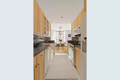 308 E 72nd Street #3B, New York, NY 10021 - Photo 5