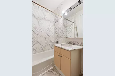 308 E 72nd Street #3B, New York, NY 10021 - Photo 9