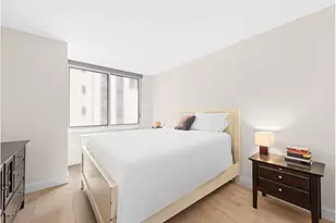 235 E 40th St, New York, NY 10016 - Photo 7