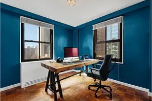 305 E 40th St, New York, NY 10017 - Photo 11