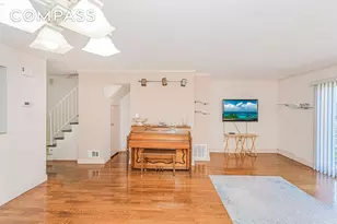 97 Dogwood Ln, New York City, NY 10305 - Photo 3