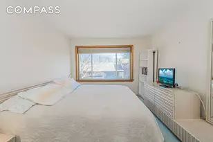 97 Dogwood Ln, New York City, NY 10305 - Photo 9