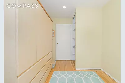 97 Dogwood Lane #1, New York City, NY 10305 - Photo 17