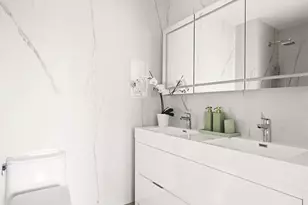 379 Ocean Pkwy, New York City, NY 11218 - Photo 9