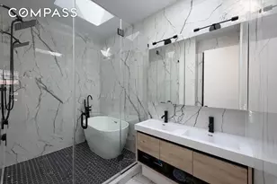 319 Hawthorne St, New York City, NY 11225 - Photo 13