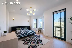319 Hawthorne St, New York City, NY 11225 - Photo 11