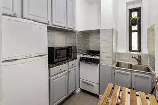 99-21 67th Rd, New York City, NY 11375 - Photo 7