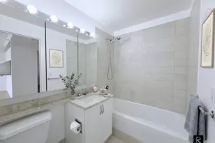 250 E 30th St, New York City, NY 10016 - Photo 3