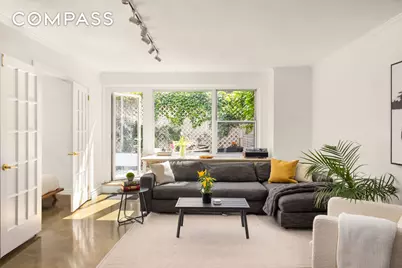 150 E 61st Street #2A, New York, NY 10065 - Photo 1