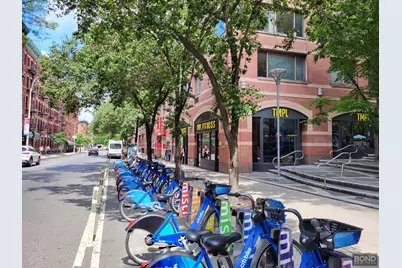 393 W 49th Street #3OO, New York, NY 10019 - Photo 13