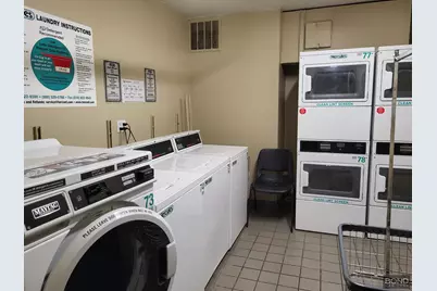 393 W 49th Street #3OO, New York, NY 10019 - Photo 9