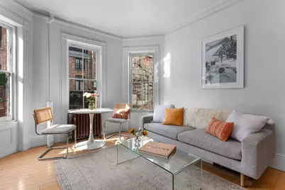 274 W 12th Street # 2, New York, NY 10014 - Photo 13