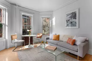 274 W 12th St, New York, NY 10014 - Photo 13