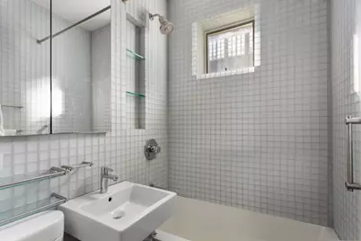 274 W 12th Street # 2, New York, NY 10014 - Photo 11