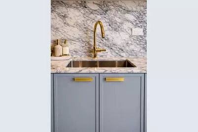 815 Broadway #204, New York, NY 10003 - Photo 3