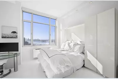 635 W 42nd Street #45-G, New York, NY 10036 - Photo 3