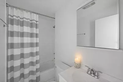 330 E 49th Street #PHD, New York City, NY 10017 - Photo 17
