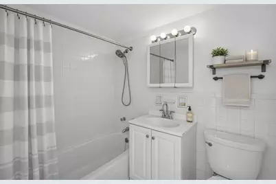 330 E 49th Street #PHD, New York City, NY 10017 - Photo 13