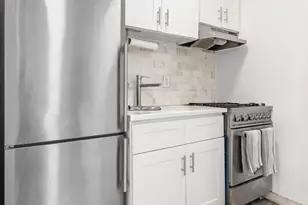 403 E 8th St, New York, NY 10010 - Photo 5