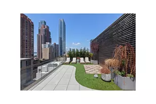 505 W 43rd St, New York City, NY 10036 - Photo 15