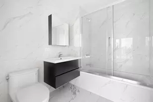 40-21 27th St, Long Island City, NY 11101 - Photo 9