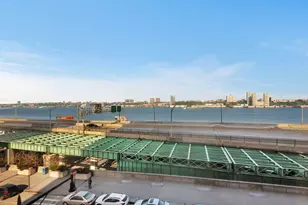 220 Riverside Blvd, New York, NY 10069 - Photo 9