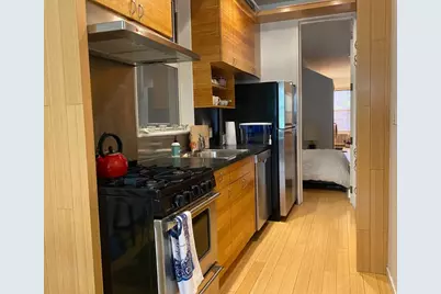 23 King Street #6, New York, NY 10014 - Photo 3