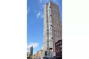 360 E 88th St, New York City, NY 10128 - Photo 13