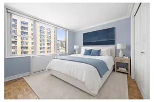 201 E 17th St, New York, NY 10003 - Photo 3