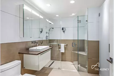 422 E 72nd Street #30E, New York City, NY 10021 - Photo 23
