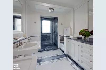 912 5th Avenue #10THFLOOR, New York City, NY 10021 - Photo 11