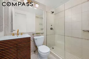 445 W 19th St, New York City, NY 10011 - Photo 5