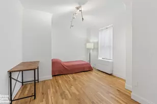 4 W 109th St, New York City, NY 10025 - Photo 13