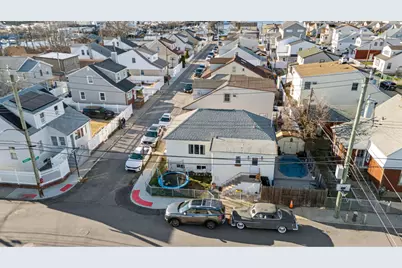 26 Ira Court, New York City, NY 11229 - Photo 1