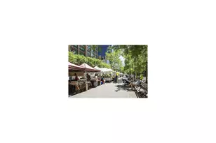 310 E 46th St, New York City, NY 10017 - Photo 11