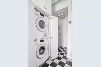 19 E 88th Street #PHD, New York City, NY 10128 - Photo 15