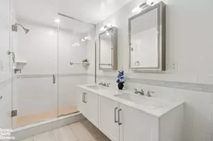155 15th St, New York City, NY 11215 - Photo 5