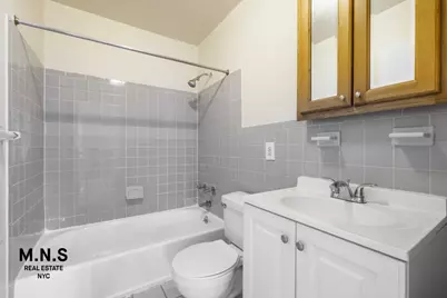 1730 Harrison Avenue #4-N, New York City, NY 10453 - Photo 5