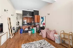 310 E 23rd St, New York, NY 10010 - Photo 3