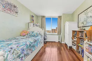 200 E 89th St, New York City, NY 10128 - Photo 13