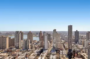 200 E 89th St, New York City, NY 10128 - Photo 3