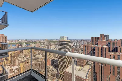 200 E 89th Street #37D, New York City, NY 10128 - Photo 9