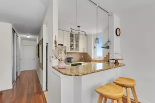 200 E 89th St, New York City, NY 10128 - Photo 11